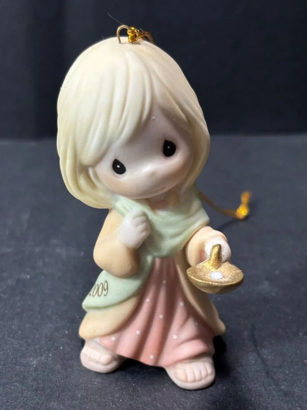 Precious Moments 2009 May Your Faith Light The Way Porcelain Bisque FLAW READ